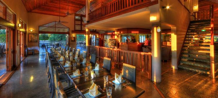 索维度假酒店(Sovereign Resort Hotel)图片