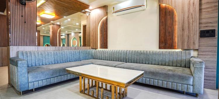 Fabhotel Shrinath 卡萨客栈(FabHotel Shrinath Casa Inn)图片