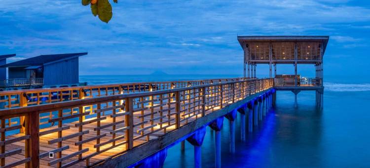 阿斯顿安耶尔海滩酒店(Aston Anyer Beach Hotel)图片
