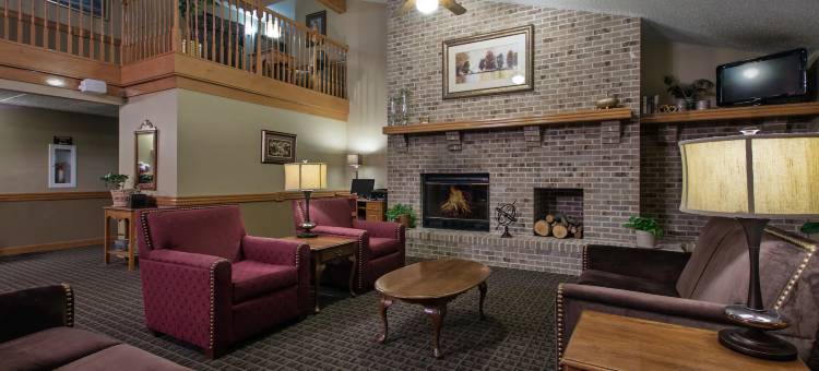 格兰迪中心美吟温德姆酒店(AmericInn by Wyndham Grundy Center)图片