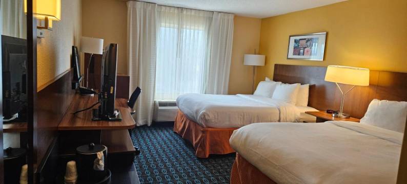 安克尼万枫套房酒店(Comfort Inn & Suites Ankeny - des Moines)图片