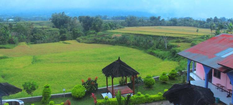 FX72鲁滕酒店(FX 72 Ruteng Hotel)图片