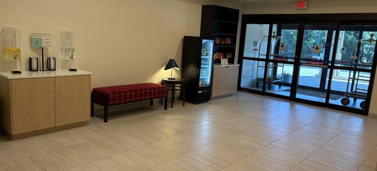 Tapa Hotel, Inn & Suites图片