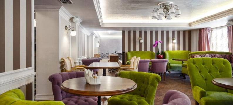 雷农莫酒店(Renome Hotel)图片