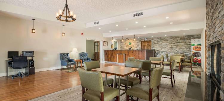 塔尔萨中心凯艺酒店(Quality Inn Tulsa Central)图片