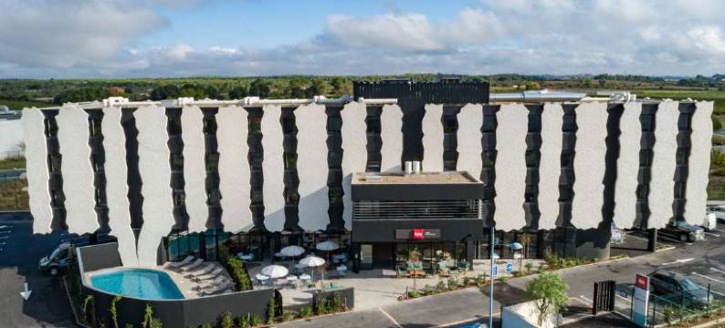 宜必思卡马尔格吕内尔佩蒂特酒店(Ibis Lunel Petite Camargue)图片