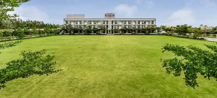 班加罗尔耶拉汉卡温德姆华美达酒店(Ramada by Wyndham Bengaluru Yelahanka)图片