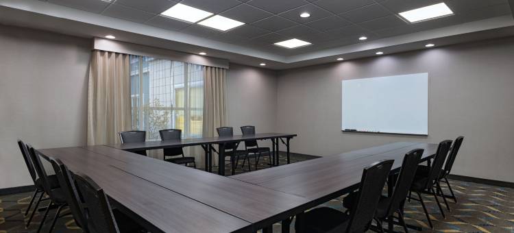 新不伦瑞克塔中心大道Residence Inn 酒店(Residence Inn New Brunswick Tower Center Blvd.)图片