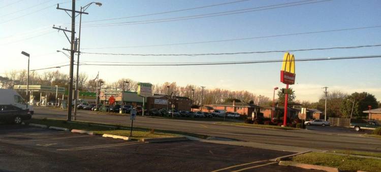 布里奇维尤-芝加哥地区速8酒店(Super 8 by Wyndham Bridgeview/Chicago Area)图片