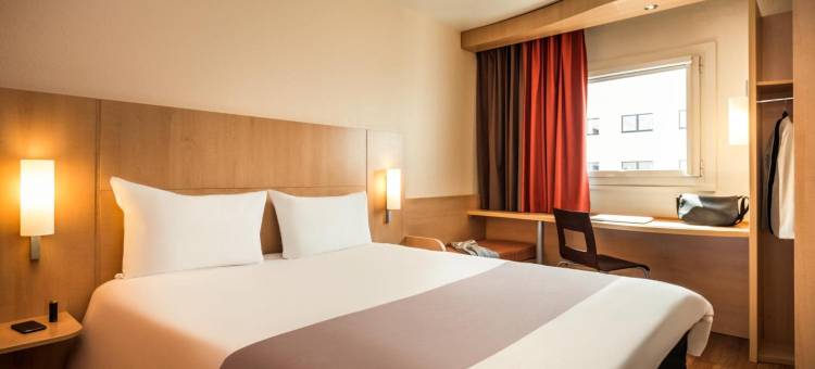 宜必思埃夫里库尔库罗纳酒店(Ibis Évry-Courcouronnes)图片