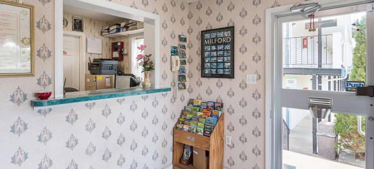 米尔福德I-84罗德威酒店(Rodeway Inn Milford - I-84)图片