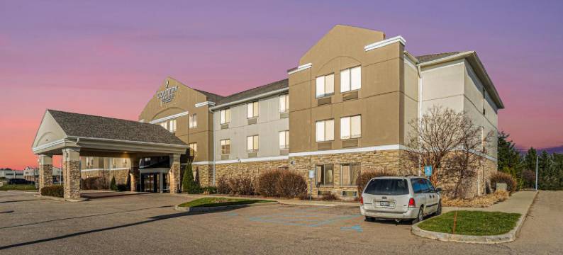 南黑文丽笙乡村套房酒店(Country inn and Suites by Raddison South Haven)图片