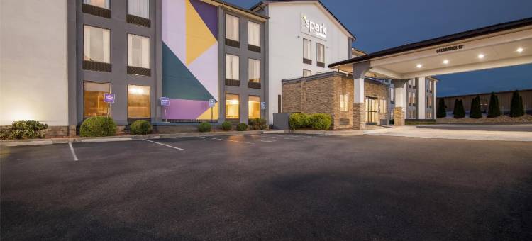 Spark by Hilton 罗阿诺克市民中心(Spark by Hilton Roanoke Civic Center)图片