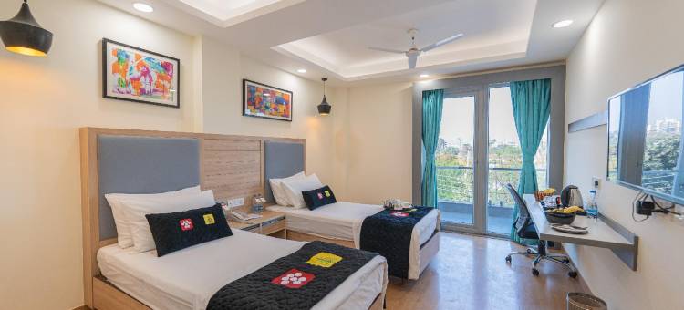英德高尔夫球场扩建酒店(Inde Hotel Golf Course Extension, Gurgaon)图片