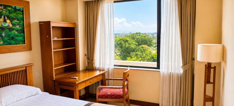 普里KIIC高尔夫球景观酒店(Puri Kiic Golf View Hotel)图片