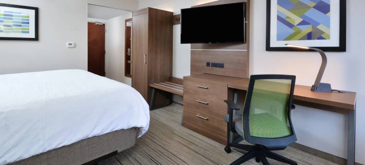 Holiday Inn Express 罗利 - 达勒姆国际机场(Holiday Inn Express Raleigh-Durham Airport)图片