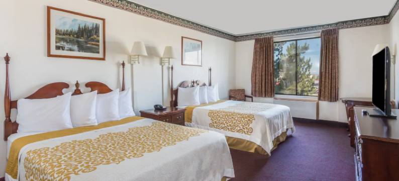 埃文斯顿戴斯酒店(Days Inn by Wyndham Evanston WY)图片