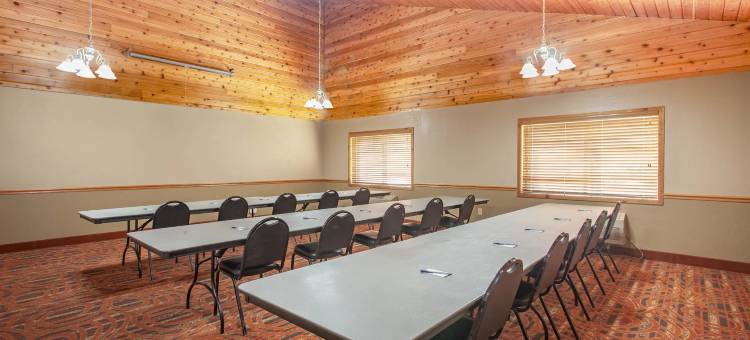 克洛凯温德姆美吟温德姆酒店(AmericInn by Wyndham Cloquet)图片