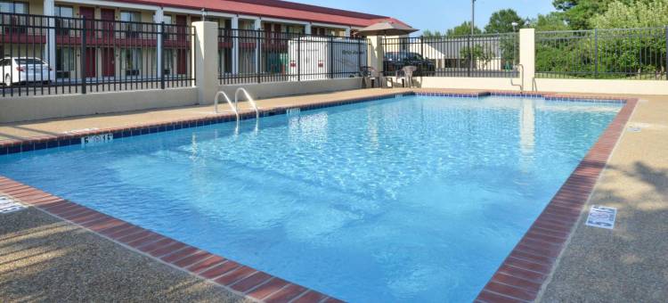 美洲最佳价值酒店图珀洛巴恩斯克罗辛酒店(Americas Best Value Inn Tupelo/Barnes Crossing)图片