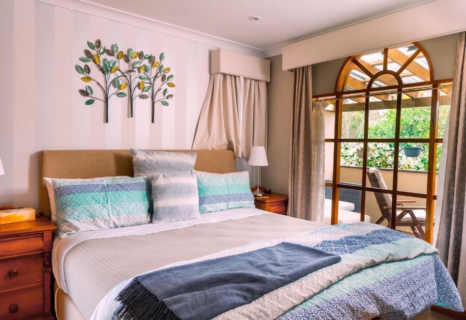 Amble at HahndorfHotel Overview