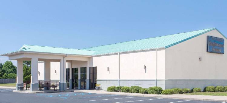 纳瓦拉 - 海滩/哈尔伯特附近温德姆戴斯套房酒店(Days Inn & Suites by Wyndham Navarre - Near Beaches/Hurlburt)图片