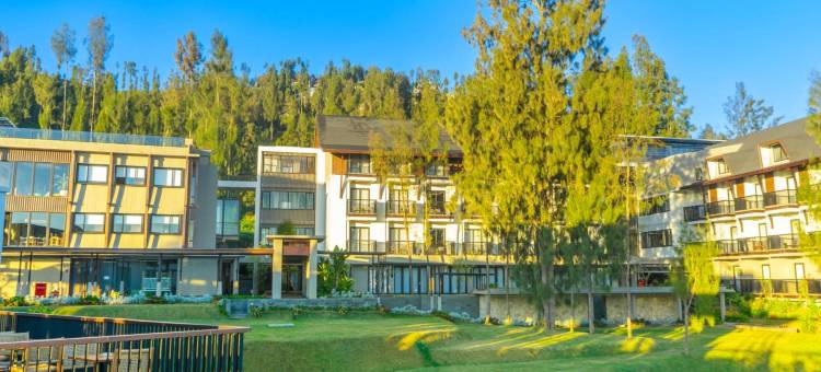 詹布鲁武克布罗莫度假村(Jambuluwuk Bromo Resort)图片