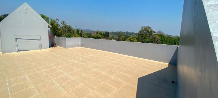 RedDoorz at Araya House Ngawi图片