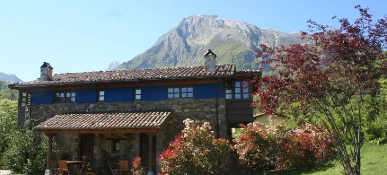 布伊达乡村旅馆(Casas Rurales Valle de Bueida, Jacuzzi Solo en las Casas El El Palacio y Viscárcel)图片