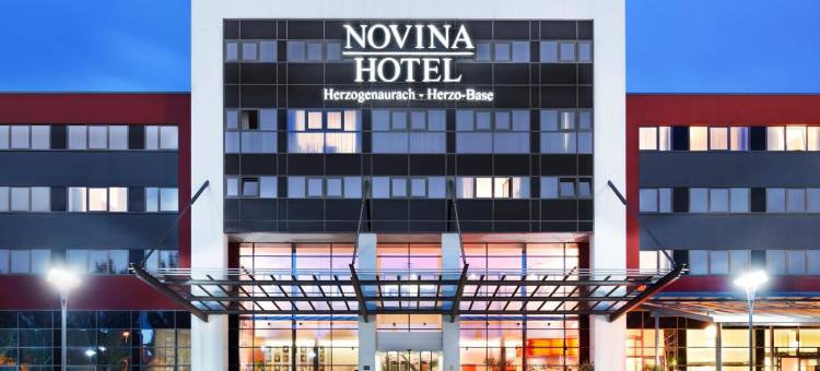 黑措根奥拉赫黑佐-巴斯诺维纳酒店(Novina Hotel Herzogenaurach Herzo-Base)图片