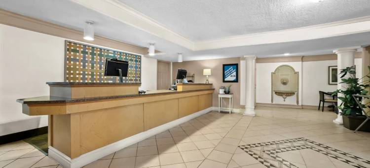 Howard Johnson by Wyndham Columbus Fort Moore图片