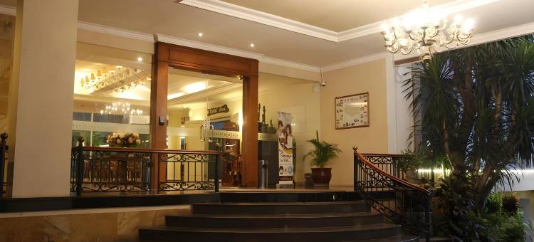 图班特罗皮斯雷索尔酒店(Resor Tuban Tropis)图片