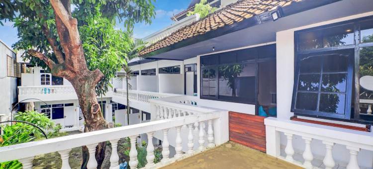 O系列-巴德玛路近雷吉安海滩(Collection O at Jalan Padma near Legian Beach)图片