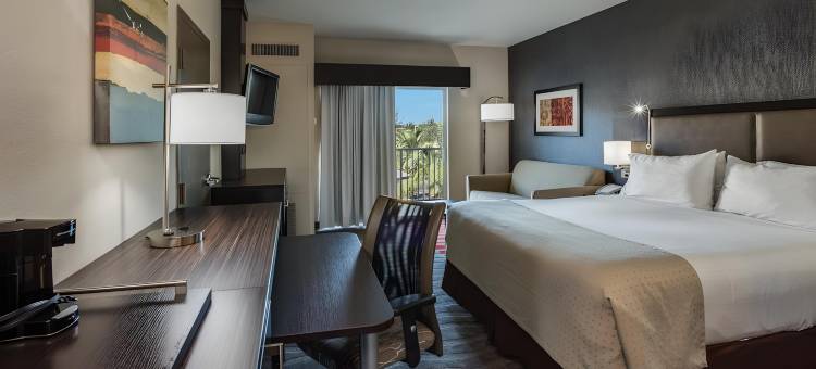 智选假日套房酒店那不勒斯(市区)(Holiday Inn Express & Suites Naples Downtown - 5TH Avenue)图片