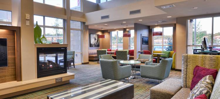 奥马哈阿克萨本村Residence Inn 酒店(Residence Inn Omaha Aksarben Village)图片