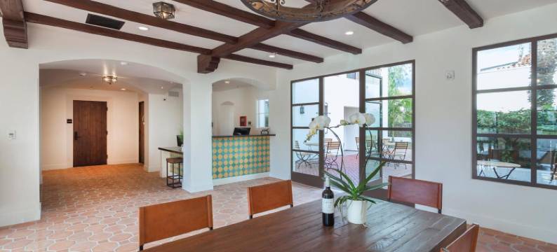 拉普拉亚旅馆(La Playa Inn Santa Barbara)图片