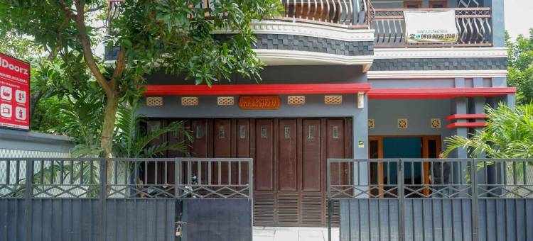 红多兹伊斯兰酒店-近日惹莫努门肯巴里(RedDoorz Syariah Near Monumen Jogja Kembali)图片