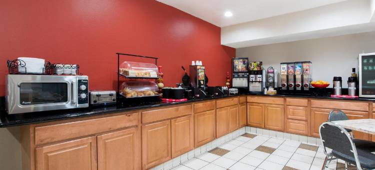 圣迭戈机场华美达酒店(Ramada by Wyndham San Diego Airport)图片