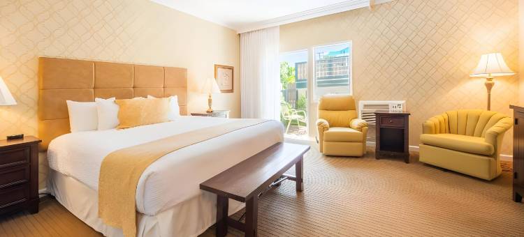 恩西纳贝斯特韦斯特优质套房酒店(Best Western Plus Santa Barbara)图片