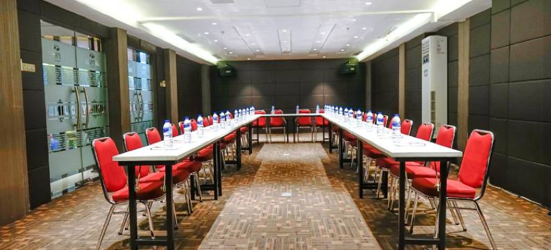 望加锡市中心皇后酒店-LIFE集团(Empress Hotel Makassar City Center by Life)图片