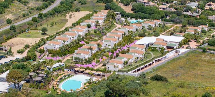 卡拉辛齐亚斯度假村(Cala Sinzias Resort)图片