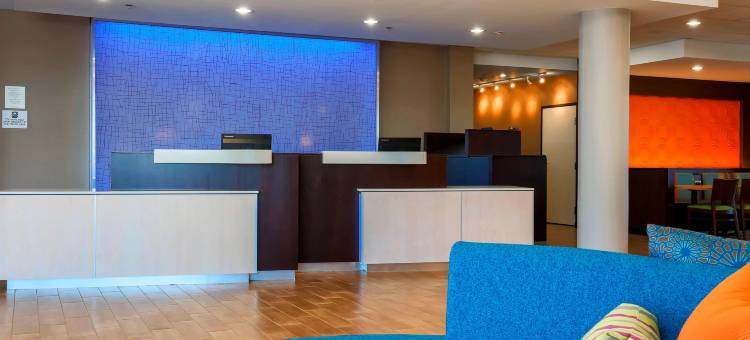 普莱森顿万枫酒店及套房(Fairfield Inn & Suites Pleasanton)图片