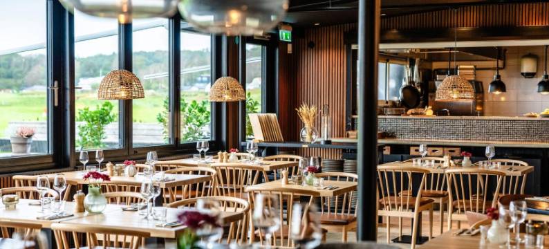 哈尔姆斯塔德戈鲁法利阿纳酒店(Halmstad Golfarena Hotell & Lägenheter)图片