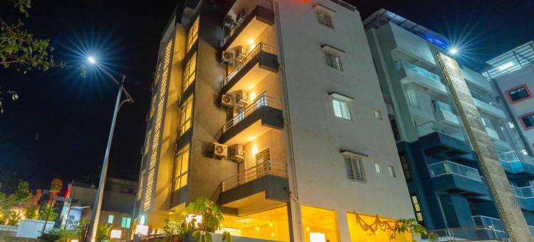 Treebo the Tree图片