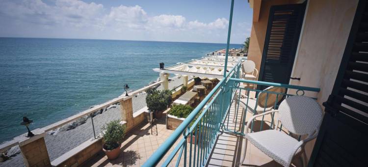 兰姆帕拉餐厅酒店(Hotel Ristorante la Lampara)图片