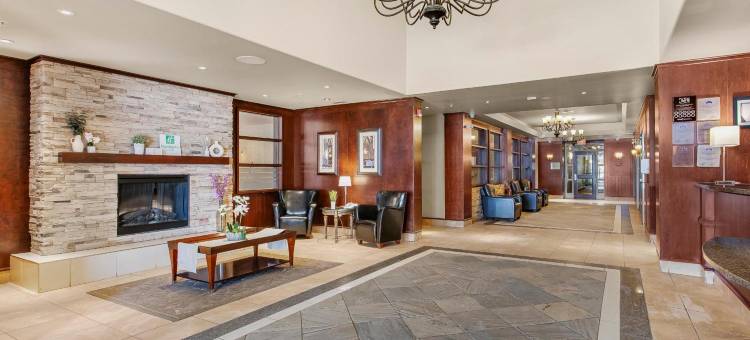 Holiday Inn & Suites 劳埃德明斯特(Holiday Inn & Suites Lloydminster)图片