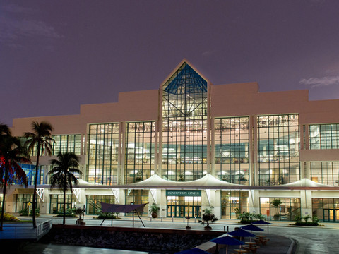 劳德代尔堡普兰泰申万豪酒店庭院酒店