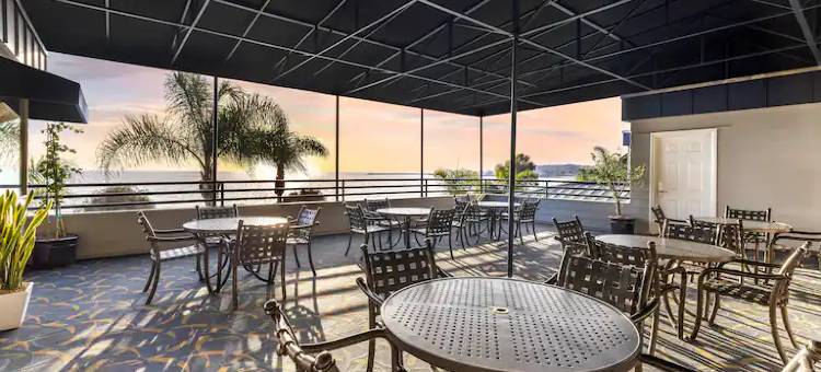 希尔顿度假俱乐部里维埃拉海滩和海岸(Hilton Vacation Club Riviera Beach & Shores)图片