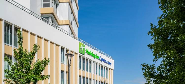 Holiday Inn Express And Suites Reims Rives De Vesle图片