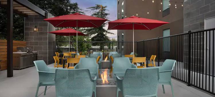 希尔顿惠庭套房酒店 罗纳特帕克 索诺玛县(Home2 Suites By Hilton Rohnert Park Sonoma County)图片