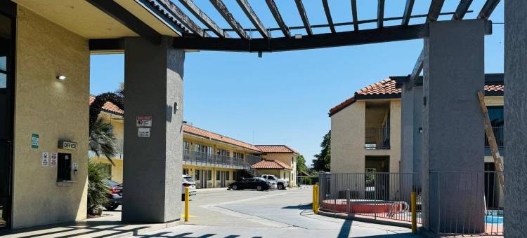 Baymont by Wyndham Bakersfield图片